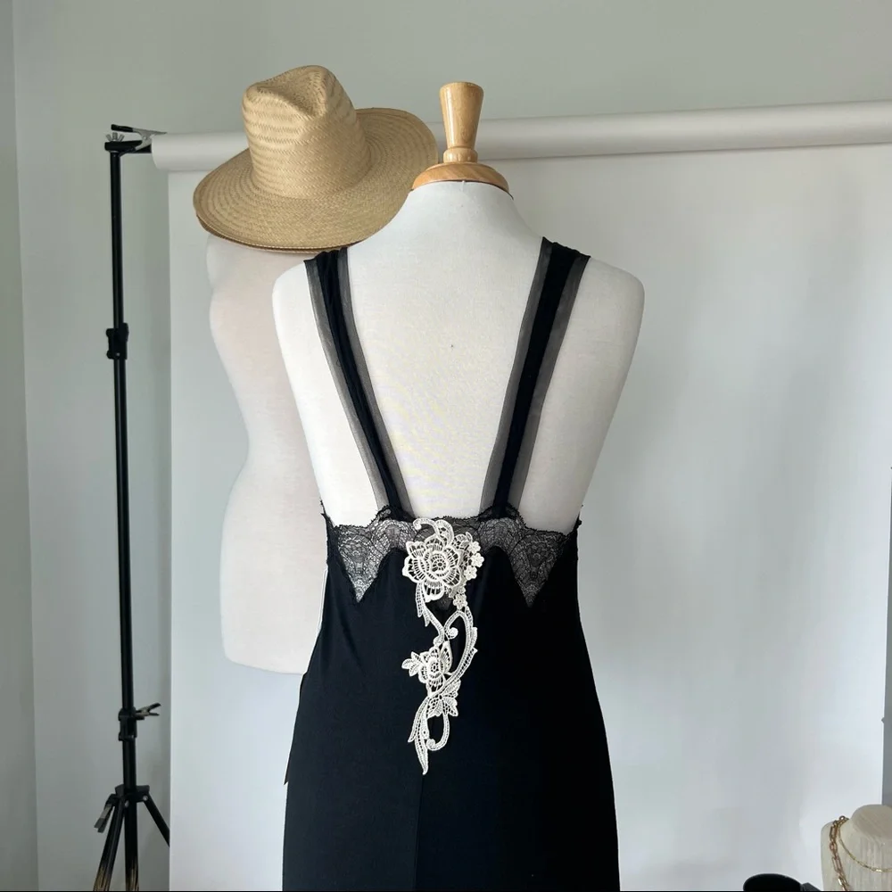 ON HOLD 🤍 LA PERLA VINTAGE BLACK LACE DETAILED MAXI DRESS - Picture 4 of 9